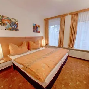 3* Szálloda Evido Center