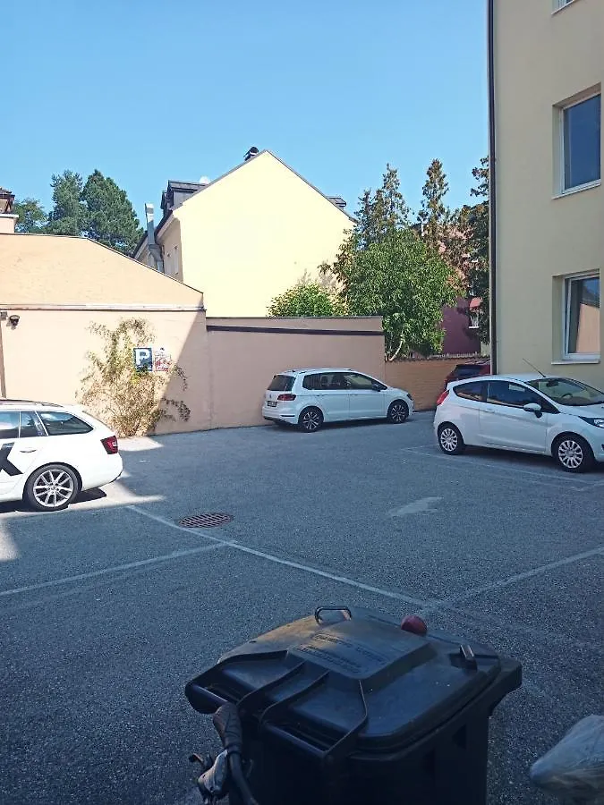 Adlerhof Panzió Salzburg 2*,  Ausztria